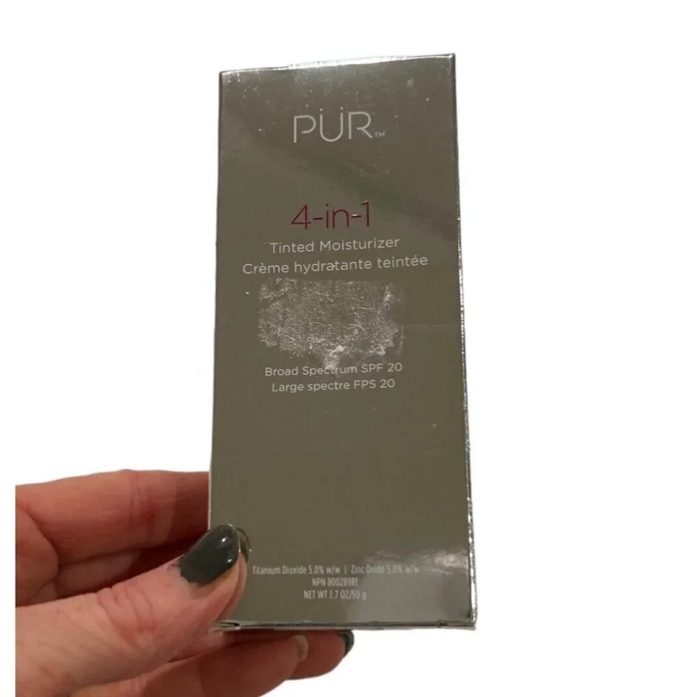 PUR 4 In 1 Tinted Moisturizer SPF 20 Shade TG7 New